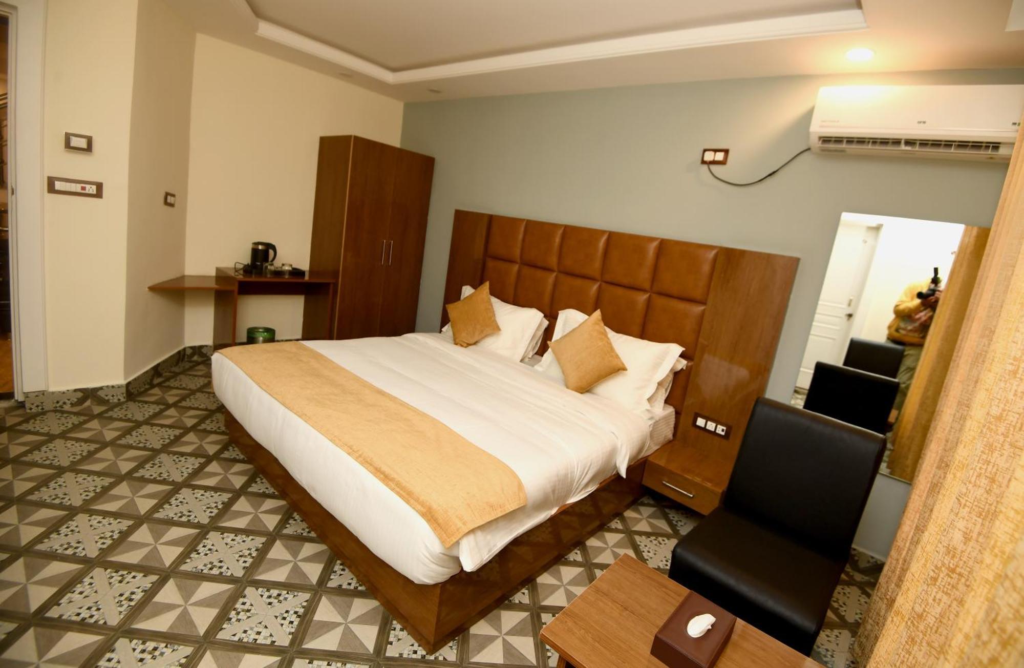 Jf Green Resorts - Near Srinagar Airport Exterior foto