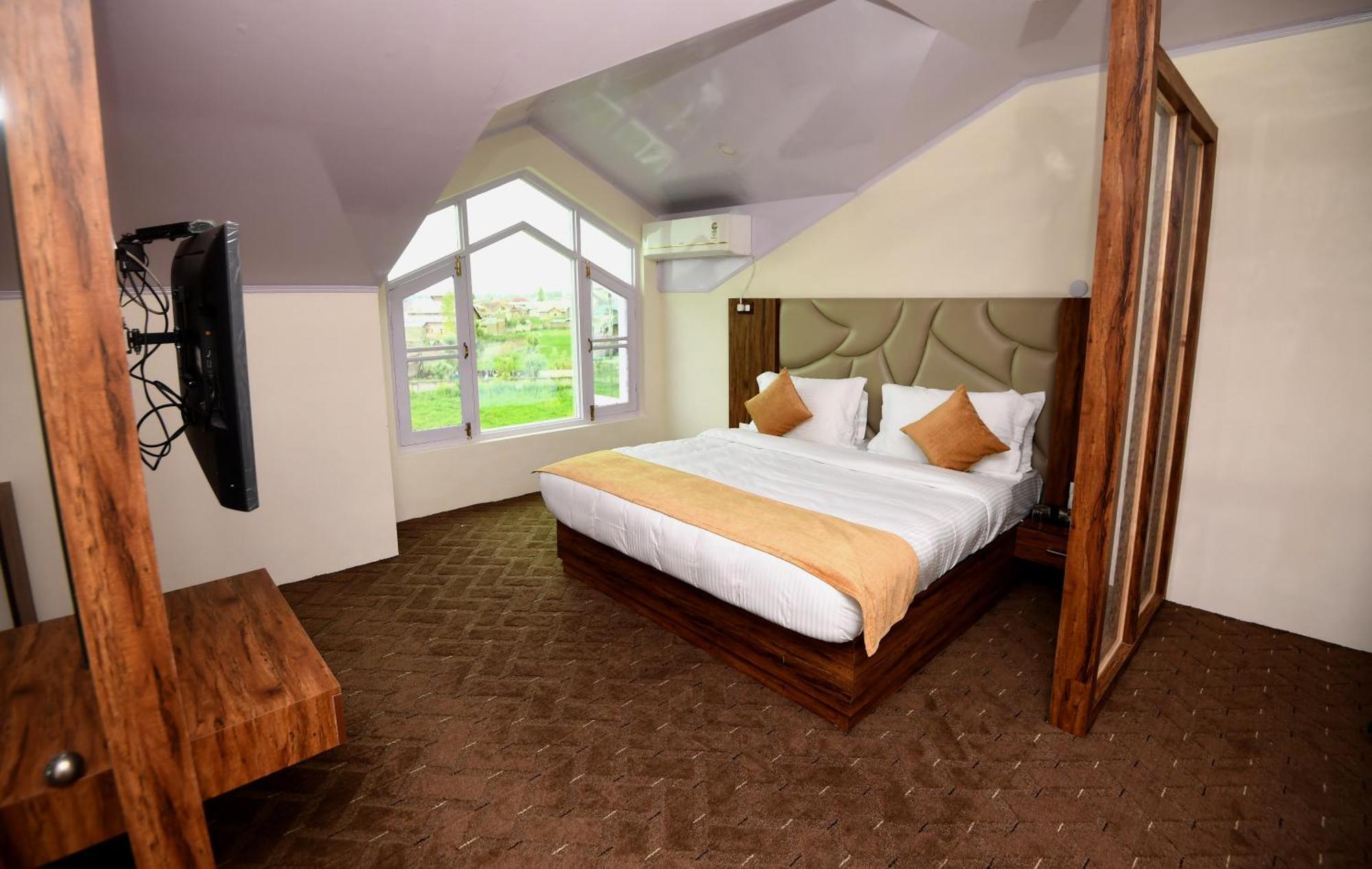 Jf Green Resorts - Near Srinagar Airport Exterior foto